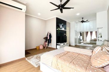 Penthouse Suasana Lumayan Condominium Cheras Kuala Lumpur Fully Furnished 3,542 sqft