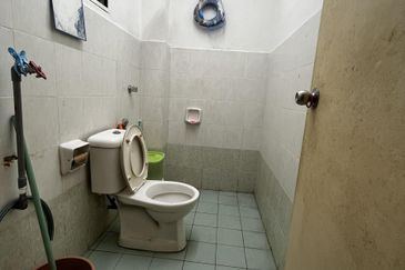 Taman Tasik Semenyih (Lake Residence)