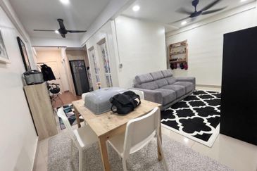 [RENOVATED] APARTMENT IMPIANA SEMENYIH