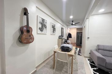 [RENOVATED] APARTMENT IMPIANA SEMENYIH