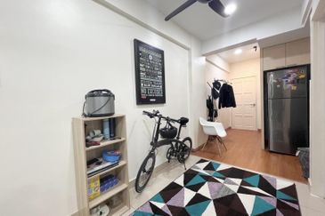 [RENOVATED] APARTMENT IMPIANA SEMENYIH