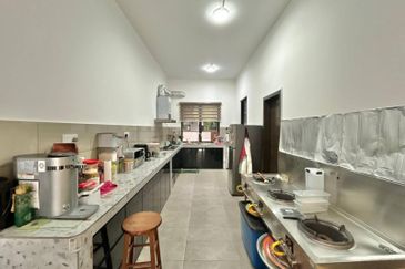 Double Storey Semi-Detached (Semi-D) House, Setia Mayuri Semenyih (Type Kayana)