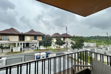 Double Storey Semi-Detached (Semi-D) House, Setia Mayuri Semenyih (Type Kayana)