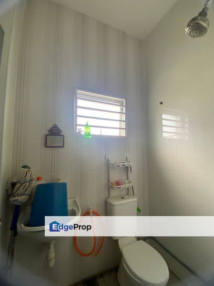 Semi-D Single Storey Jalan Lombong Timah Seksyen 29 Shah Alam, Selangor, Shah Alam
