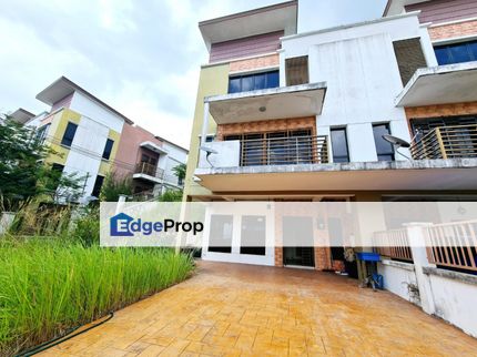 2.5 Storey Terrace End Lot | Saujana Sinar Warisan , Saujana Utama | Huge Land, Selangor, Sungai Buloh