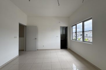 Bandar Baru Salak Tinggi