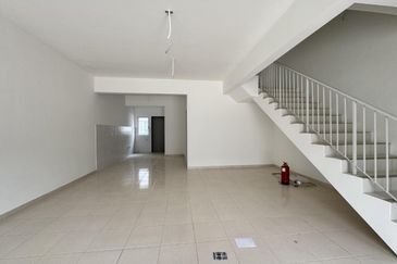 Bandar Baru Salak Tinggi