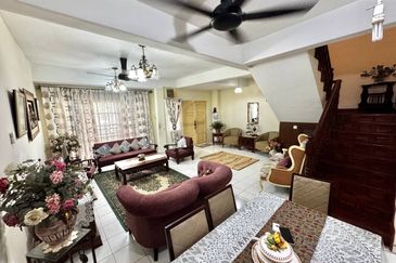 Seksyen 8, Kota Damansara