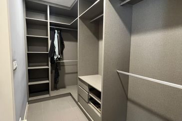 SERI RIANA RESIDENCE, WANGSA MAJU