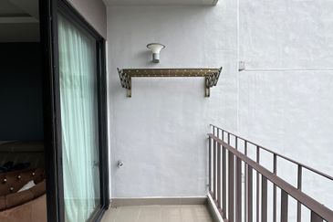 SERI RIANA RESIDENCE, WANGSA MAJU