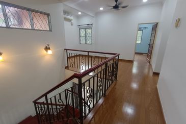 Ground Floor Intermediate Lot at 8th Avenue Business Center, PJ