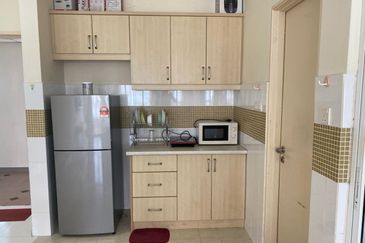 Metropolitan Square Condo