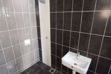 1 Harmonis Condominium For Rental