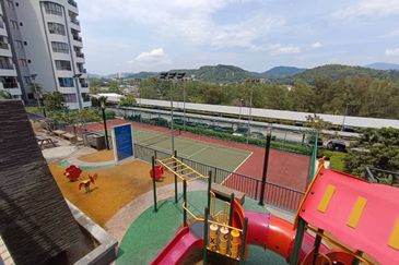 1 Harmonis Condominium For Rental