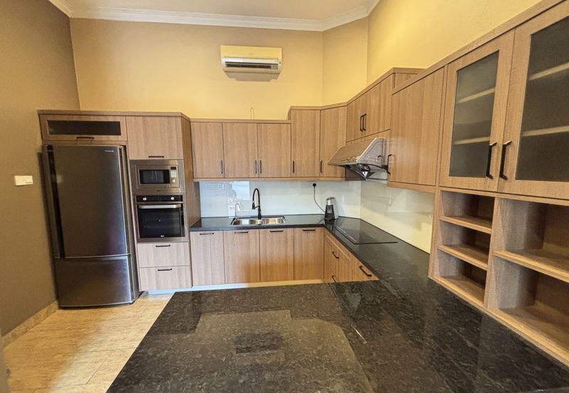 Signal Hill l Bungalow l Furnished l Seaview l Privacy l Likas l KK