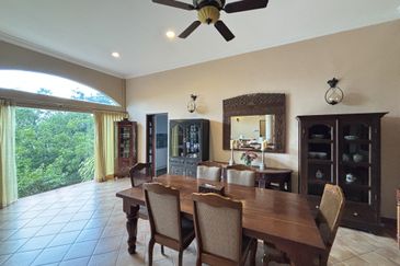 Signal Hill l Bungalow l Furnished l Seaview l Privacy l Likas l KK