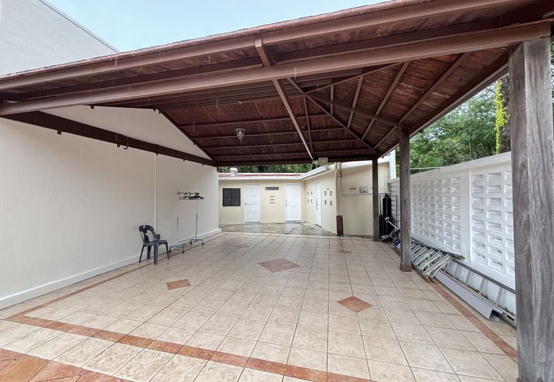 Signal Hill l Bungalow l Furnished l Seaview l Privacy l Likas l KK