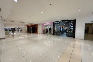 Suria Sabah Shopping Mall