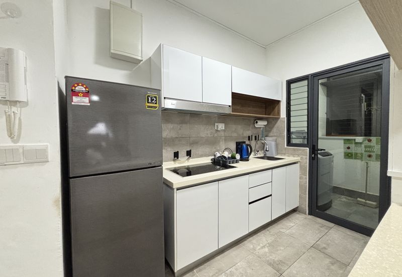 MAYA @ LIKAS KONDOMINIUM