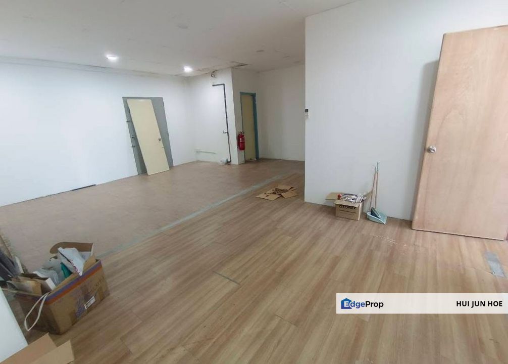 Lintas Square l 1st floor l Partial Furnish l Main Road l Office, Sabah, Kota Kinabalu