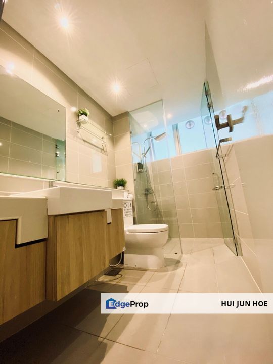 Sutera Avenue l Furnished l Low Floor l Block B l Imago l Gleneagle, Sabah, Kota Kinabalu