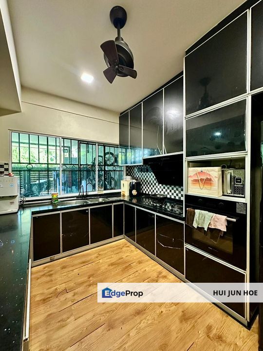 Kingfisher l Ujana Kingfisher l 2.5storey l Renovated l Extended, Sabah, Kota Kinabalu