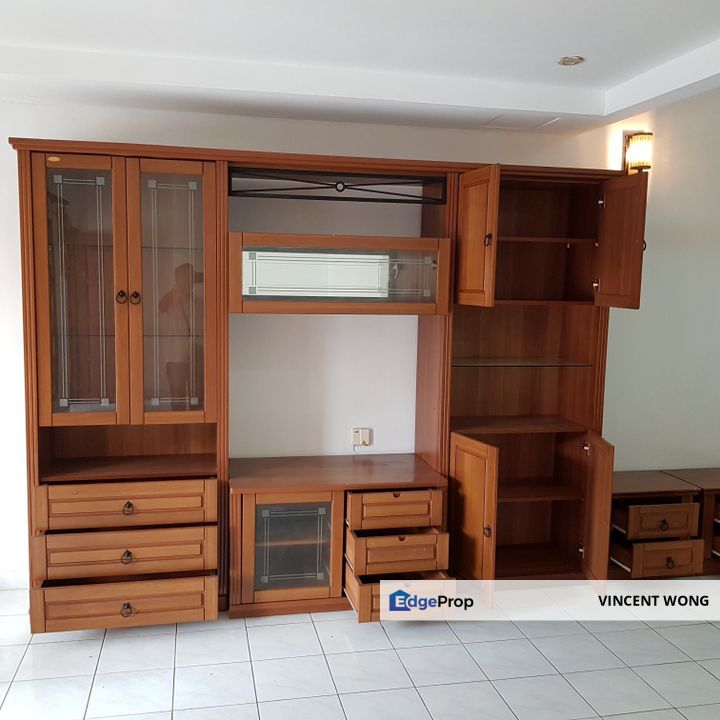 Two Story Terrace House Kota Damansara Sek.6 Jalan Cecawi For Sale, Selangor, Kota Damansara