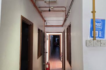 Heritage 2 Storey Shop @ Jalan Tukang Emas For Sale