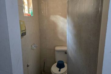 Heritage 2 Storey Shop @ Jalan Tukang Emas For Sale