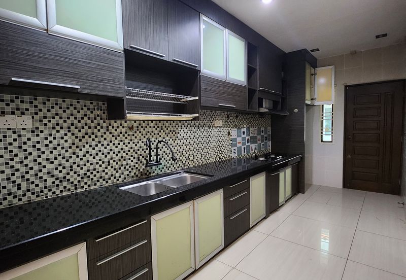 Glomac Taman Kota Laksamana 2 Storey House For Sale