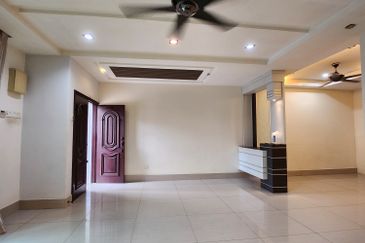 Glomac Taman Kota Laksamana 2 Storey House For Sale