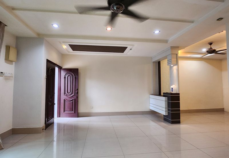 Glomac Taman Kota Laksamana 2 Storey House For Sale