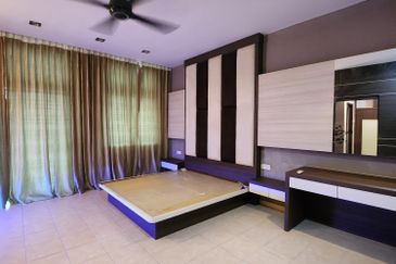 Glomac Taman Kota Laksamana 2 Storey House For Sale