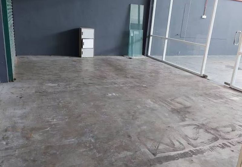 Factory @ Batu Berendam For Sale