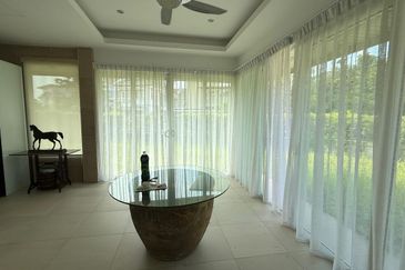 TIARA MELAKA GOLF & COUNTRY CLUB (VILLE