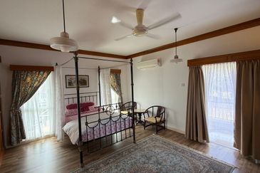 TIARA MELAKA GOLF & COUNTRY CLUB (VILLE