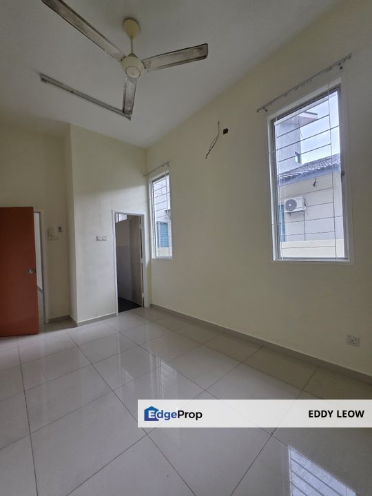 New Spacious Semi D House For Sale, Melaka, Melaka Tengah