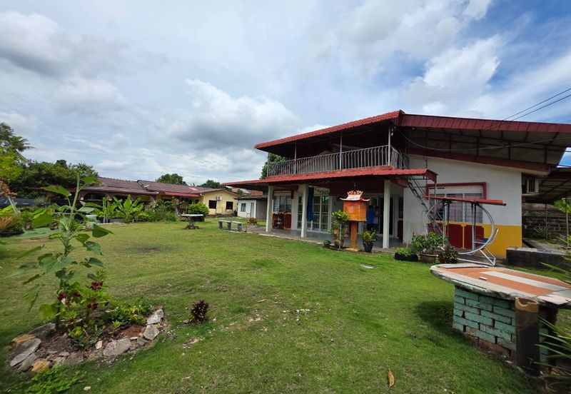 Residential Land @ Cheng For Sale