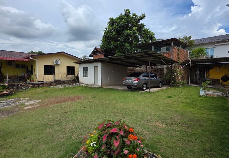 Residential Land @ Cheng For Sale