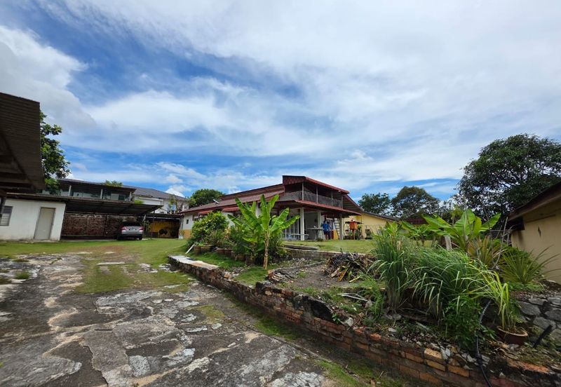 Residential Land @ Cheng For Sale