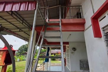 Residential Land @ Cheng For Sale