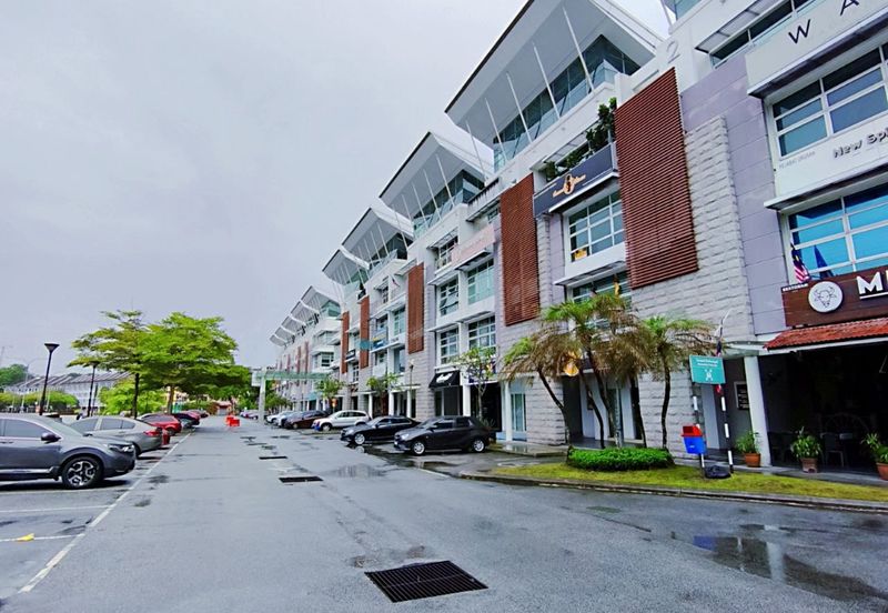 Laman Seri Business Park