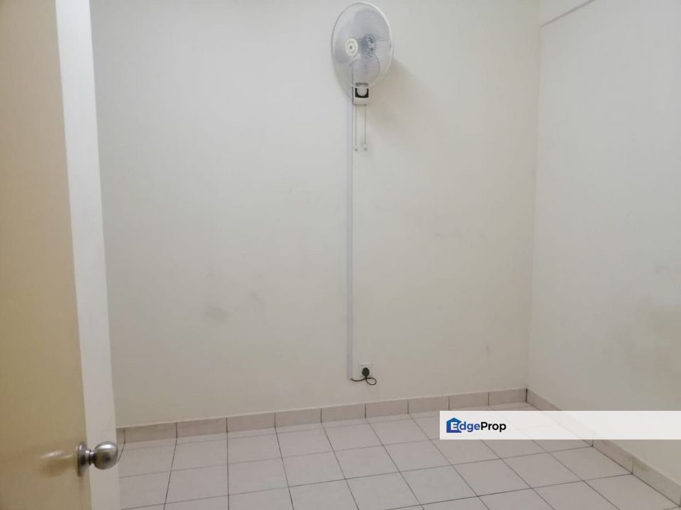 Taman Megah Kepong 03 Storey Superlink for Sale, Kuala Lumpur, Kepong