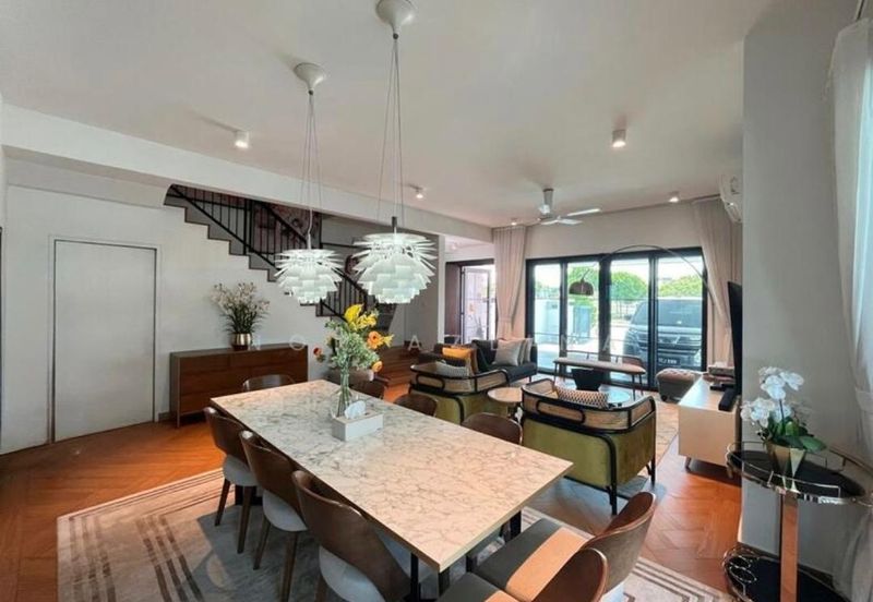 ATHIRA, Bandar Bukit Raja