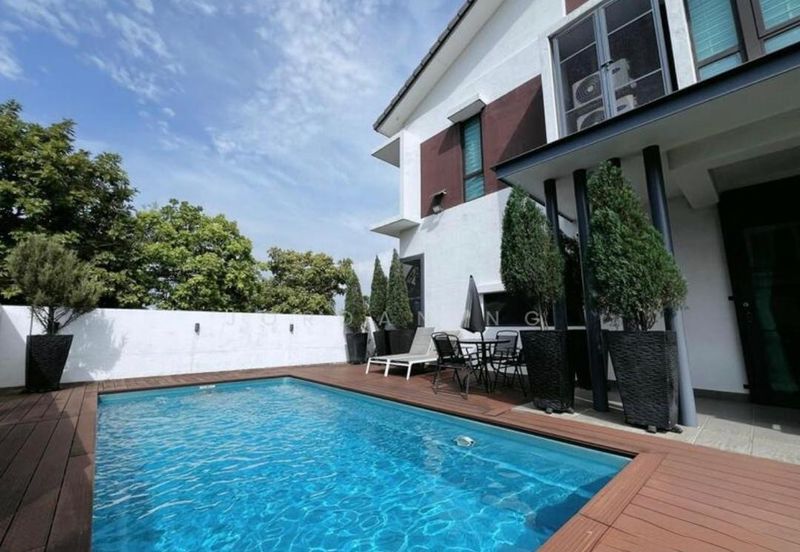 ATHIRA, Bandar Bukit Raja