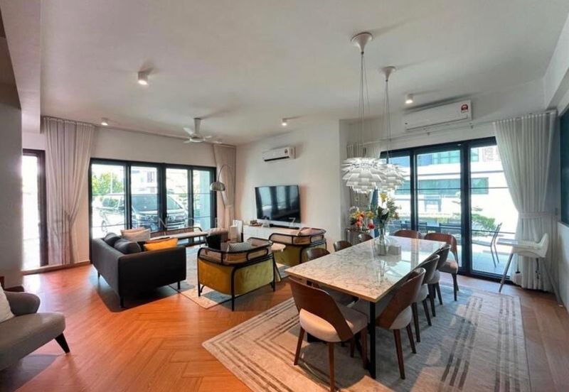 ATHIRA, Bandar Bukit Raja