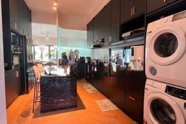 ATHIRA, Bandar Bukit Raja