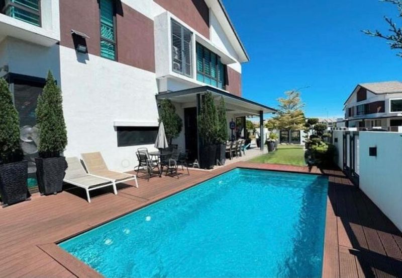 ATHIRA, Bandar Bukit Raja