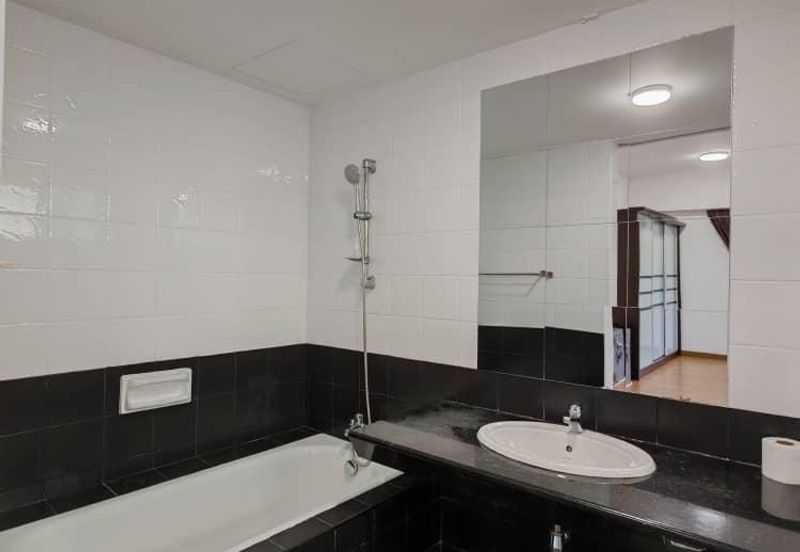 The Plaza Condominium