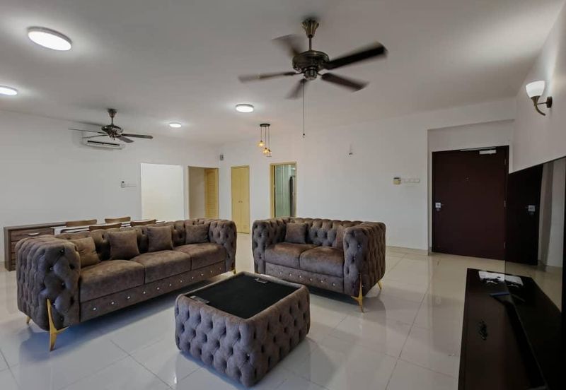 The Plaza Condominium